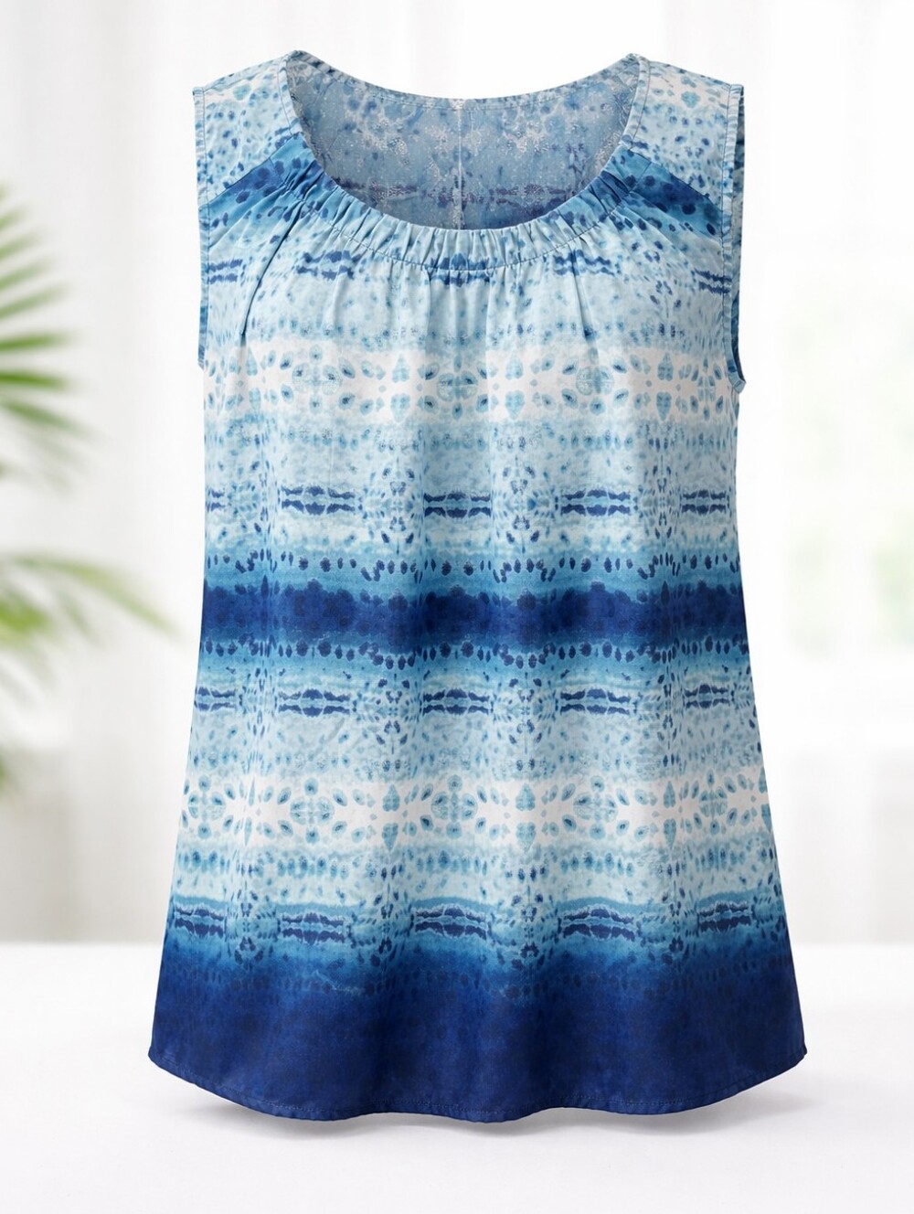 Chico's Sleeveless Blue Ombre Tie-Dye Tank Top, Size 2 (Large)